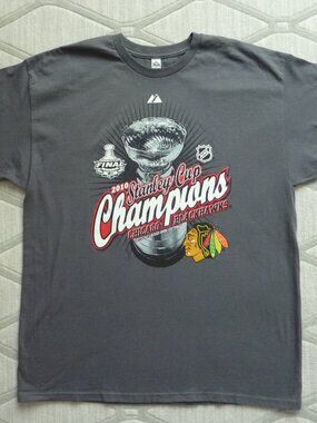Official NHL Chicago Blackhawks 2010 Stanley Cup Champions T Shirt Gray Mens XL